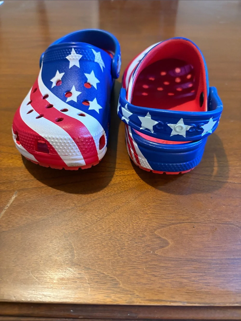 CROCS fun star